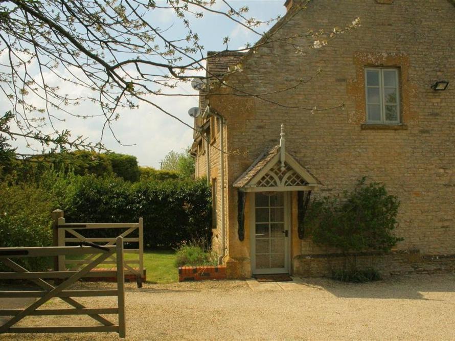 Honeysuckle Cottage Стоу на Вёлд Экстерьер фото