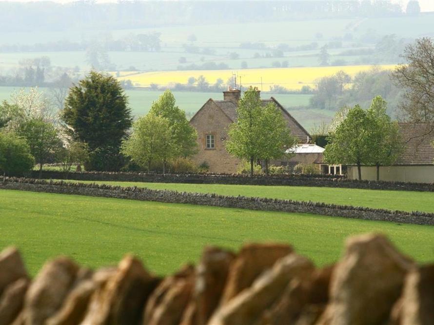 Honeysuckle Cottage Стоу на Вёлд Экстерьер фото